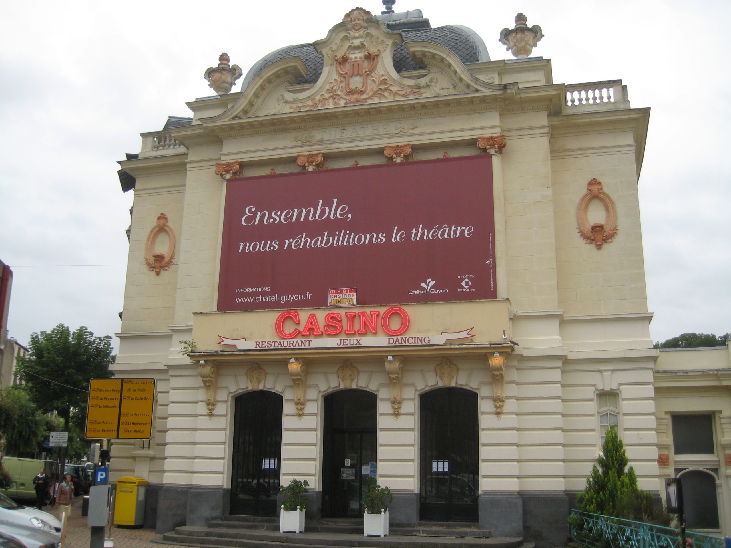 Casino_de_Châtel-Guyon